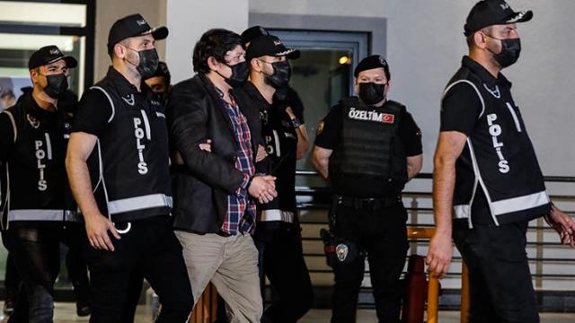 'Tosuncuk' lakaplı Mehmet Aydın Türkiye'de! Havalimanı'ndan sonra Vatan Emniyet'e götürülecek