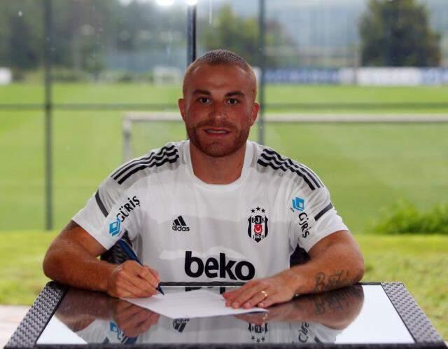 Beşiktaş'ta Atiba, Gökhan Töre, Necip ve Utku Yuvakuran'ın mukavelesi uzatıldı