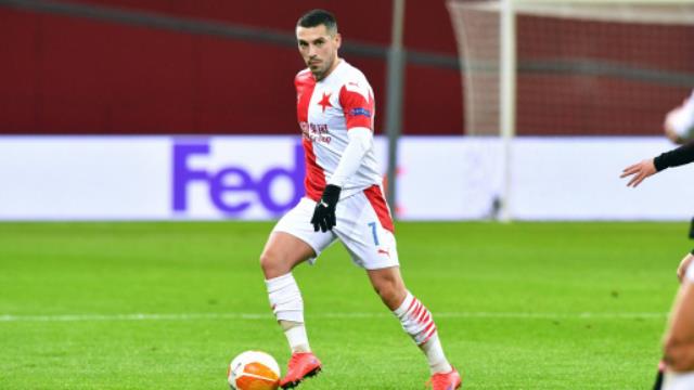 Cim-Bom, Rumen 10 numara Nicoale Stanciu için Slavia Prag'a teklif yaptı