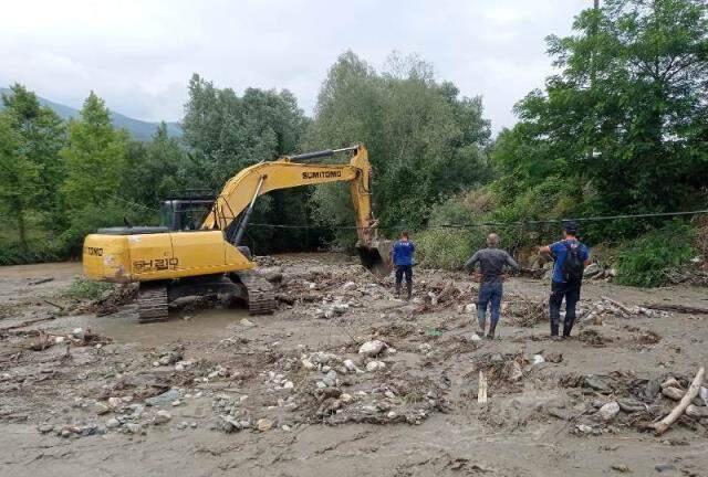 3 ilimiz sele teslim oldu! Dereler taştı, vatandaşlar mahsur kaldı, 1 kişi ise kayıp