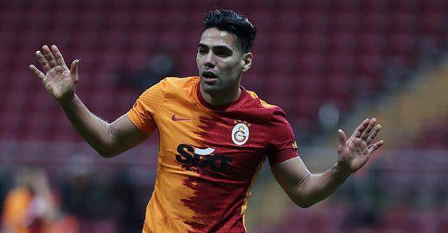 Galatasaray'da 16 milyon euroluk kriz! Falcao, Feghouli ve Babel başa bela oldu Galatasaray'da 16 milyon euroluk kriz! Falcao, Feghouli ve Babel başa bela oldu