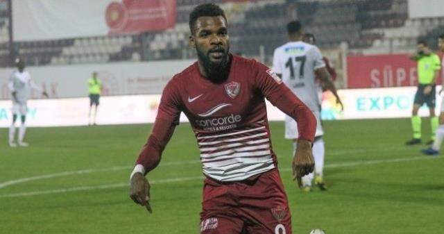 Fenerbahçe, Boupendza transferinde sona geldi Fenerbahçe, Boupendza transferinde sona geldi