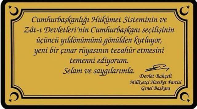 MHP Genel Başkanı Bahçeli, Cumhurbaşkanı Erdoğan'a çınar fidanı hediye etti MHP Genel Başkanı Bahçeli, Cumhurbaşkanı Erdoğan'a çınar fidanı hediye etti