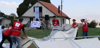 Burdur'da acil durum, arama kurtarma ve çadır kurma eğitimi