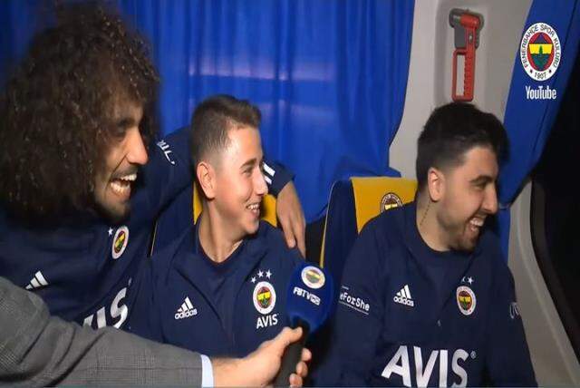 Fenerbahçe YouTube'a konuk olan Caner Erkin ve Mert Hakan, gülmekten kırdı geçirdi