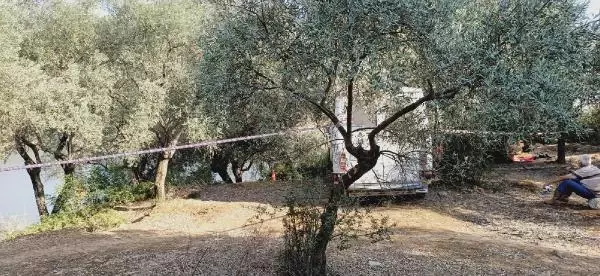 Çocuklarıyla pikniğe giden kadın, gölete düşerek yaşamını yitirdi