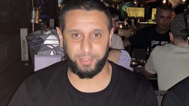 Bomba iddia! İstanbul'a gelen Ghezzal'ın menajeri, dün akşam G.Saray'la el sıkıştı Bomba iddia! İstanbul'a gelen Ghezzal'ın menajeri, dün akşam G.Saray'la el sıkıştı