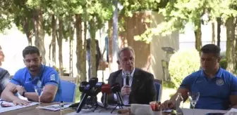 Ankara Büyükşehir Belediye Başkanı Mansur Yavaş, olimpiyatlara gidecek sporcularla buluştu