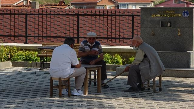 Tüm vatandaşların aşılandığı Bursa'nın Büyükorhan ilçesinde vakalar sıfırlandı