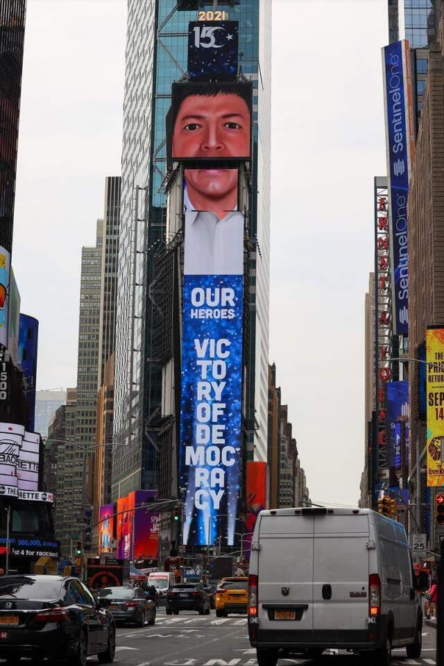 ABD'de 15 Temmuz darbe girişimi Times Meydanı'nda anlatıldı