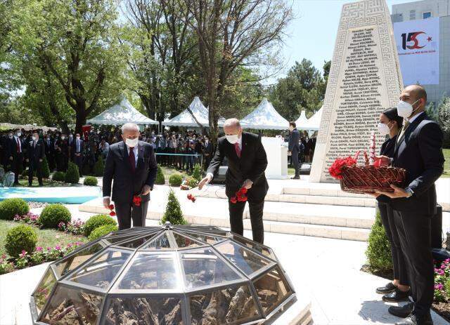 Son Dakika! 15 Temmuz gecesi gecesiyle ilgili kritik mesaj! Cumhurbaşkanı Erdoğan: Kimse bu şanlı mücadeleyi önemsizleştiremez Son Dakika! 15 Temmuz gecesi gecesiyle ilgili kritik mesaj! Cumhurbaşkanı Erdoğan: Kimse bu şanlı mücadeleyi önemsizleştiremez