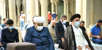 Azerbaycan'da Kurban Bayramı namazı Kovid-19 tedbirlerine riayet edilerek kılındı