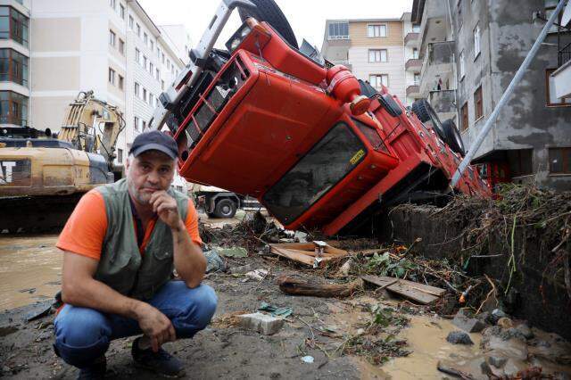 Tehlike henüz geçmedi! Meteoroloji'den Doğu Karadeniz'deki 5 il için korkutan uyarı: Sel bekleniyor Tehlike henüz geçmedi! Meteoroloji'den Doğu Karadeniz'deki 5 il için korkutan uyarı: Sel bekleniyor