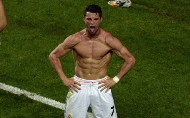 Cristiano Ronaldo'nun Messi'den daha iyi olan 5 özelliği