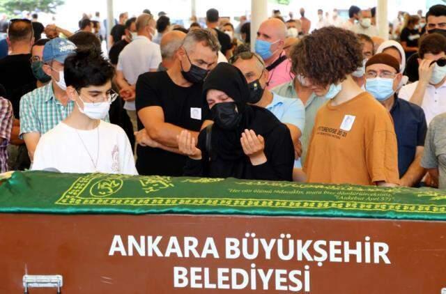 Tıp öğrencisi Onur Eker'in sır ölümünde ön otopsi raporu çıktı: Vücudunda çok sayıda arı iğnesi var