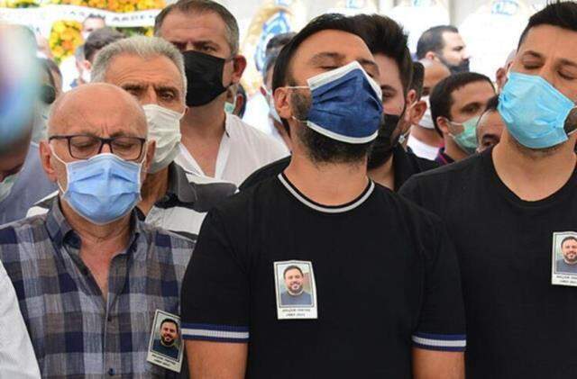 Alişan'dan kardeşinin ölümüyle ilgili yeni paylaşım: Bir ömür kalbimde kalacaksın Alişan'dan kardeşinin ölümüyle ilgili yeni paylaşım: Bir ömür kalbimde kalacaksın