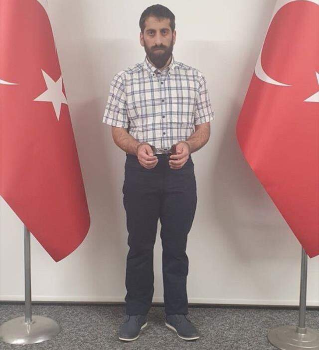 Son Dakika: Kırmızı bültenle aranan terörist Cimşit Demir, MİT operasyonuyla Türkiye'ye getirildi Son Dakika: Kırmızı bültenle aranan terörist Cimşit Demir, MİT operasyonuyla Türkiye'ye getirildi