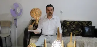 Bahçesinde ürettiği su kabaklarını sanat eserine dönüştürüyor