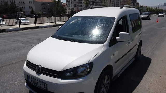 Çalınan aracını trafikte tanıyıp ihbar etti, kovalama sonucu polis kıskıvrak yakaladı Çalınan aracını trafikte tanıyıp ihbar etti, kovalama sonucu polis kıskıvrak yakaladı