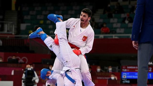 Eray Şamdan, Olimpiyat tarihimizde karatedeki ilk madalyayı getirdi