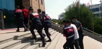 Uyuşturucuları 'Kekik var mı', 'Nane şekeri getir' şifreleriyle satmışlar