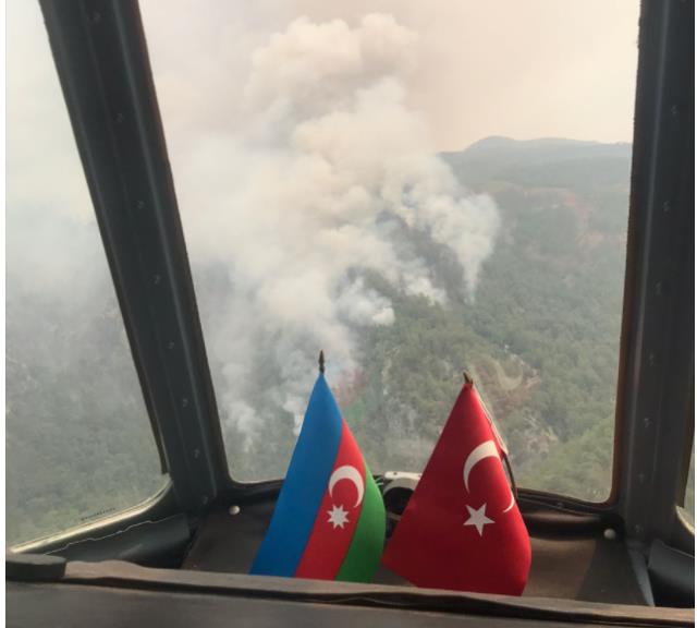 Muğla'dan Aydın'a sıçrayan yangın Çine'yi kül ediyor! 6 mahalle boşaltıldı, alevlere müdahale sürüyor
