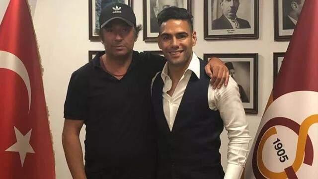 Taraftarın gelmesi için ortalığı ateşe verdiği Falcao, şimdi fesih şartlarını görüşmek için masaya oturuyor