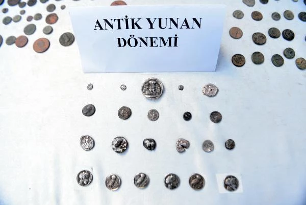 'Anadolu' operasyonunda oldukça nadir bulunan Atina Dekadrach sikkesi de ele geçirildi
