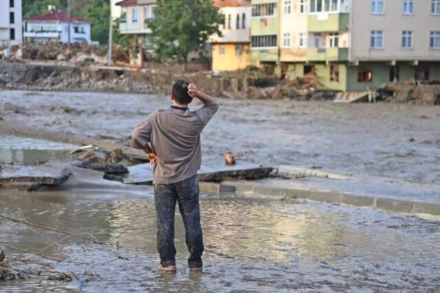 Son Dakika: Felaketin yaşandığı Kastamonu'dan acı haber! Sele kapılan 2 kişi hayatını kaybetti