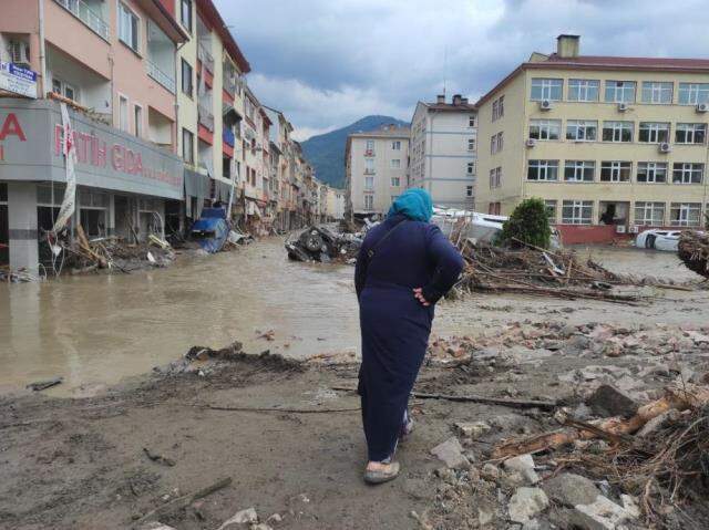Bakan Soylu, selin yıktığı Bozkurt'ta konuştu: Gördüğüm en ağır sel felaketi, Dereli'deki felaketin 5 misli