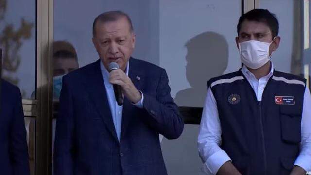 Son Dakika: Cumhurbaşkanı Erdoğan, selin hakim olduğu Bozkurt ilçesinde halka sesleniyor: 19 helikopter, bir İHA bölgede hizmet veriyor Son Dakika: Cumhurbaşkanı Erdoğan, selin hakim olduğu Bozkurt ilçesinde halka sesleniyor: 19 helikopter, bir İHA bölgede hizmet veriyor