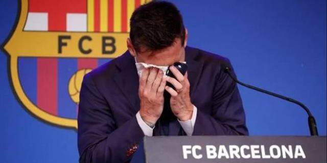 Böyle para kazanma yöntemi görülmedi! Messi'nin burnunu sildiği peçete satışa çıktı