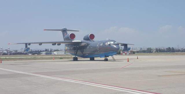 Düşen uçağın enkazı helikopter kamerasında! Alev alev yandı