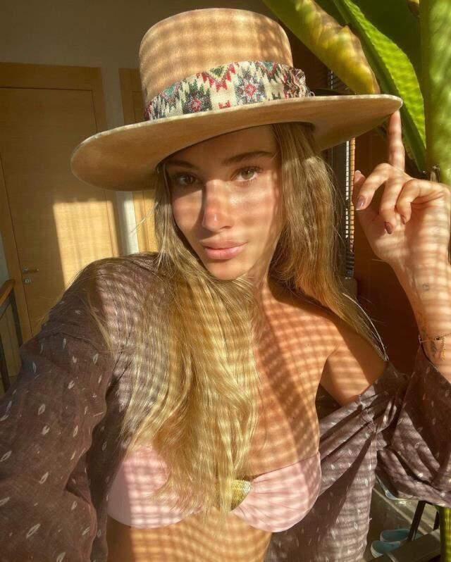 Pembe bikinisiyle paylaşım yapan Şeyma Subaşı: Vücudum her zaman çok iyiydi