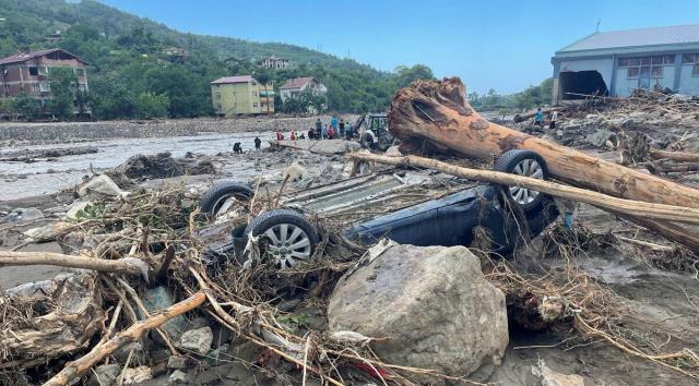 Haiti açıklarında meydana gelen depremde ölü sayısı 304'e yükseldi