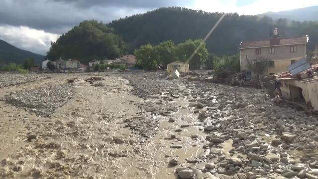 Sel felaketinde son durum! Batı Karadeniz'de 59 vatandaşımız yaşamını yitirdi, 77 kişi kayıp!