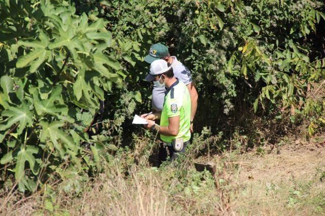 Koronavirüsten ölen eşine mevlit yapmaya hazırlanan adam traktörün altında can verdi