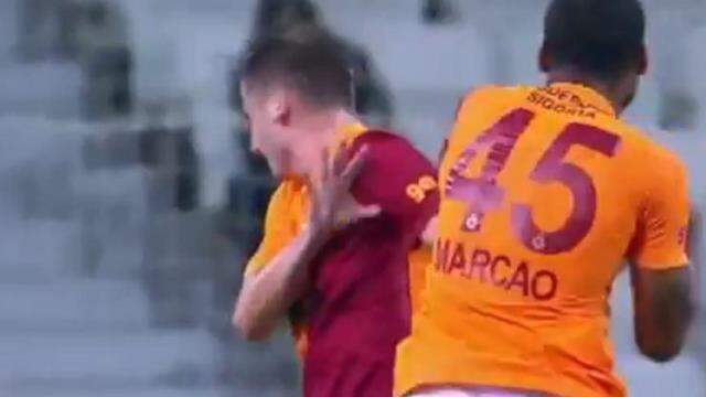 Son Dakika: Kerem Aktürkoğlu'nu yumruklayan Marcao özür diledi: Hakkımda verilecek tüm kararlara saygılıyım