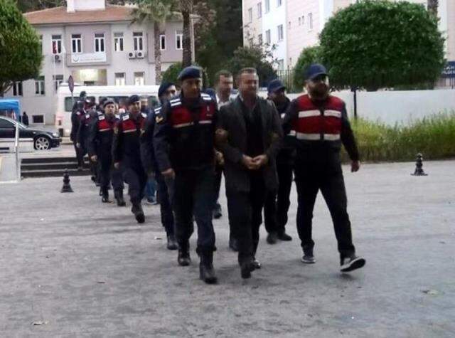 Son Dakika: Davasına baktığı iş insanı ile aynı masada yemek yiyen Manavgat Ağır Ceza Mahkemesi Başkanı açığa alındı