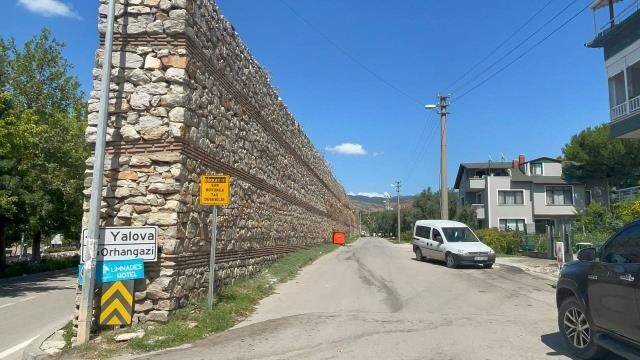 Surlara işlenmiş 2 bin yıllık yazının sırrı çözüldü! Zaferlerini taşa kazımışlar Surlara işlenmiş 2 bin yıllık yazının sırrı çözüldü! Zaferlerini taşa kazımışlar