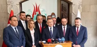 Son dakika haberi! Cumhurbaşkanı Yardımcısı Oktay'dan 'Afganistan' açıklaması