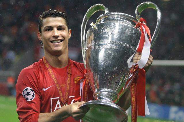 Tarihi geri dönüş her an olabilir! Ronaldo'nun Manchester United'a imza atması an meselesi