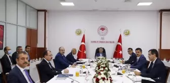 Cumhurbaşkanı Yardımcısı Oktay, Ekonomi Koordinasyon Kurulu Toplantısı'na başkanlık etti