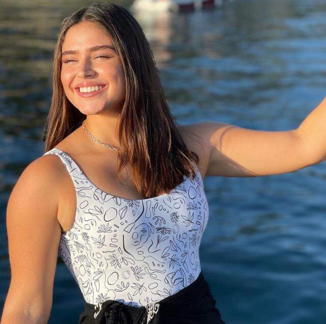 Survivor Ayşe'den çok konuşulacak itiraf: Adada öpüşenler vardı