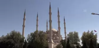 Cuma namazı öncesi ve sonrası vatandaşlara Kovid-19 aşısı yapıldı