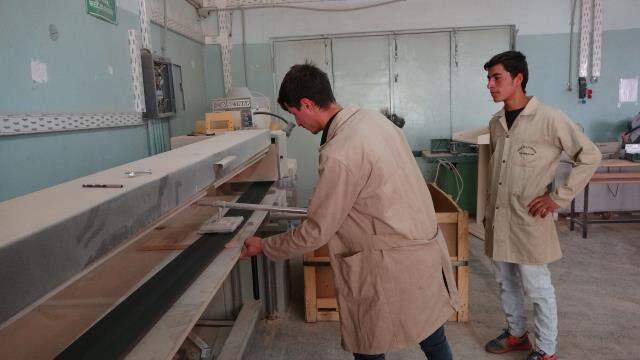 Fabrika gibi okul! Yıllık cirosu 1 milyon lira Fabrika gibi okul! Yıllık cirosu 1 milyon lira