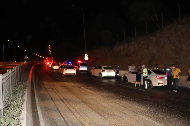 İzmir'de 6 aracın karıştığı zincirleme kaza: 1'i ağır 11 yaralı