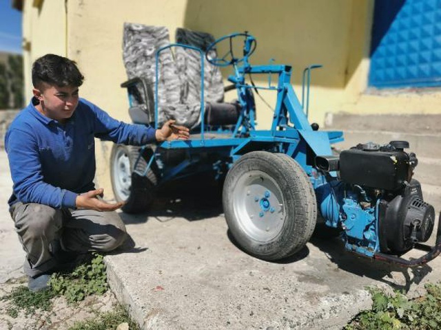 17 yaşındaki genç, hurdadan topladığı malzemelerle ATV yaptı