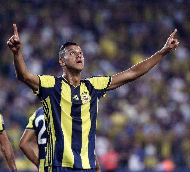 Yeni Mehmet Aurelio! Beşiktaş'ın Brezliyalı yıldızı Josef, Milli Takım'da oynamaya hazır Yeni Mehmet Aurelio! Beşiktaş'ın Brezliyalı yıldızı Josef, Milli Takım'da oynamaya hazır