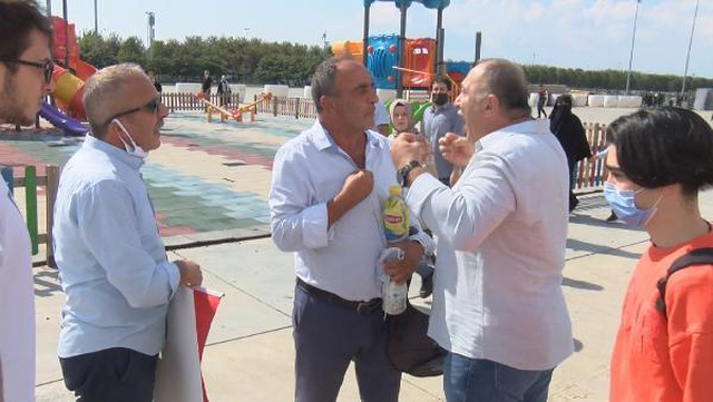 Aşı karşıtı mitinge katılanlardan ilginç açıklamalar Aşı karşıtı mitinge katılanlardan ilginç açıklamalar